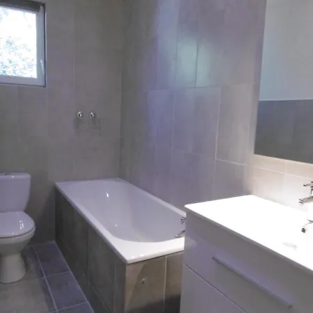 Pied A Terre Au Coeur Du Luberon, Provence Affittacamere Viens